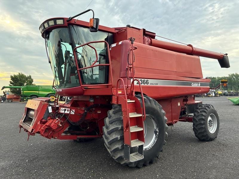 2001 Case IH 2366 Equipment Image0