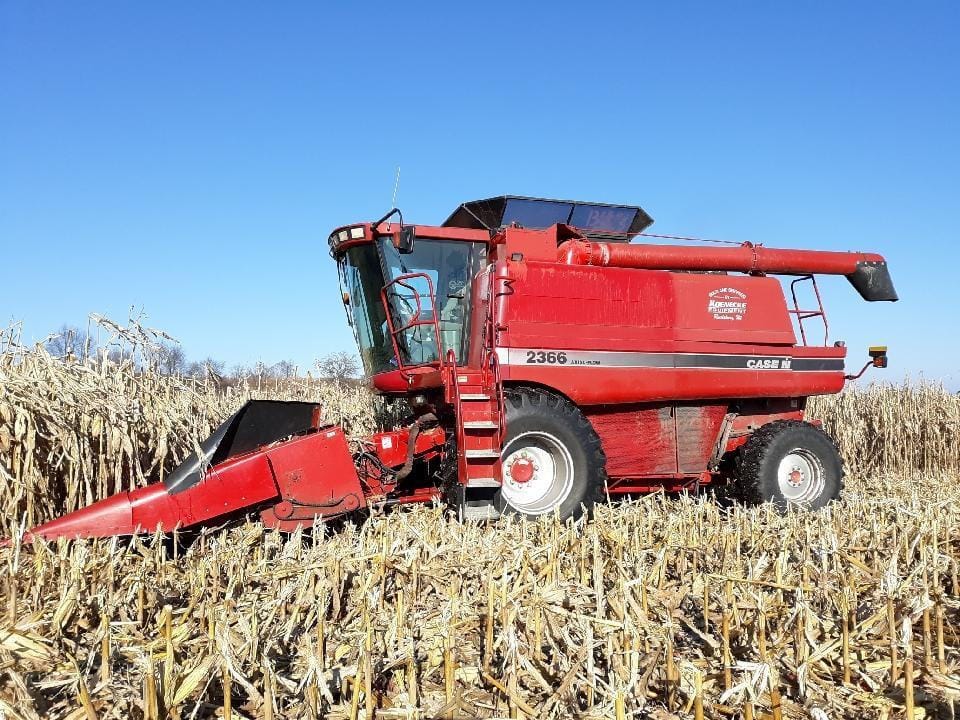 2001 Case IH 2366 Equipment Image0