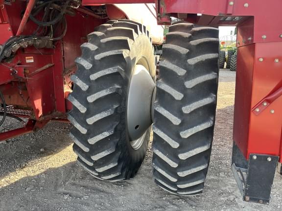Image of Case IH 2388 equipment image 1