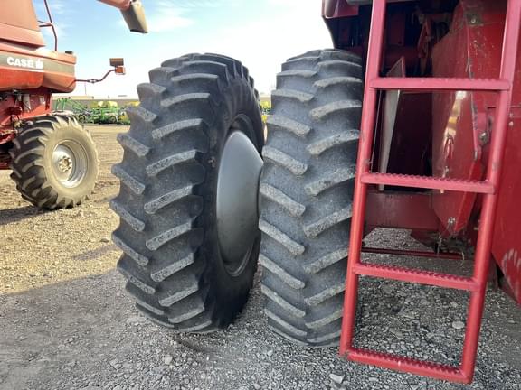 Image of Case IH 2388 equipment image 4