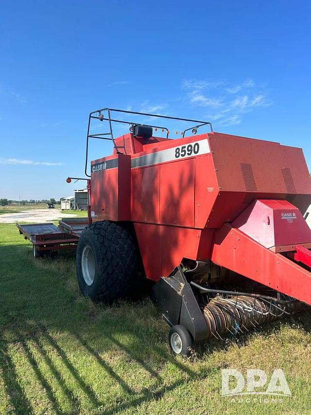 Image of Case IH 8590 equipment image 3