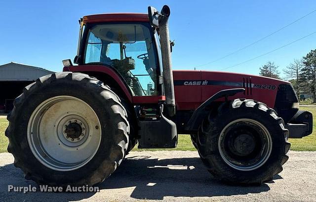 Image of Case IH MX240 equipment image 3