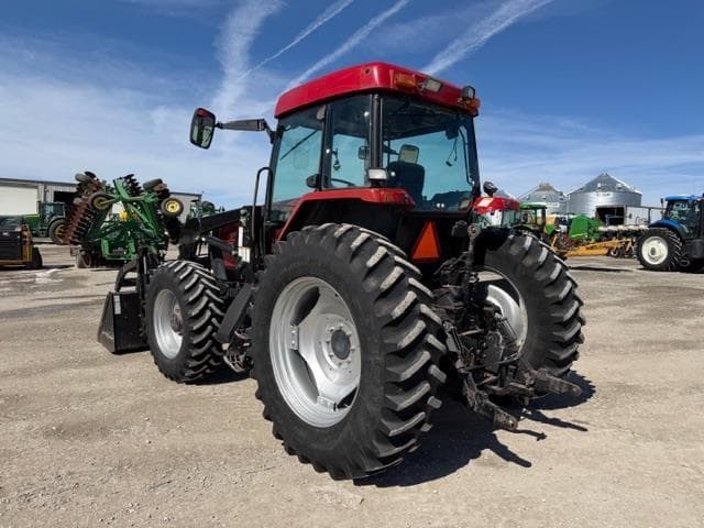 Image of Case IH MX110 equipment image 2