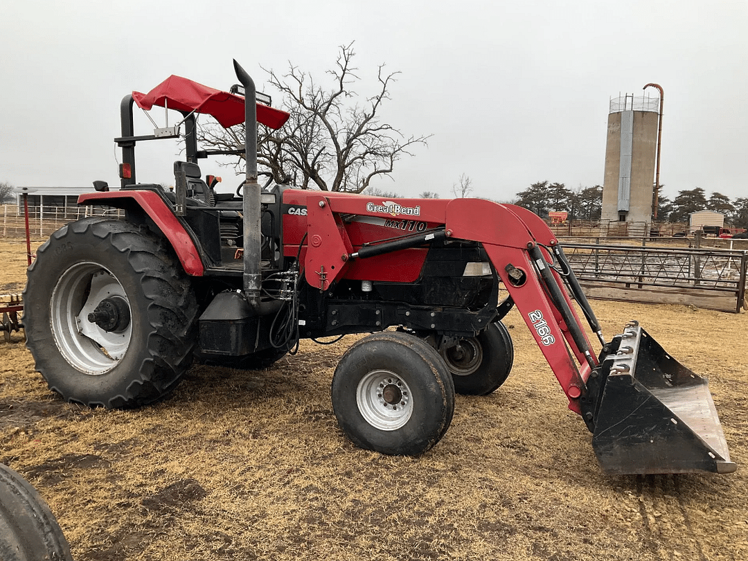 Image of Case IH MX110 Image 0