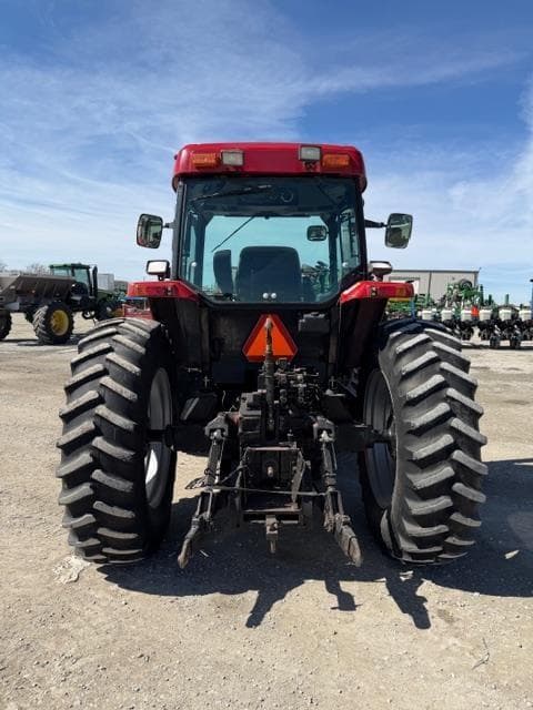 Image of Case IH MX110 equipment image 3
