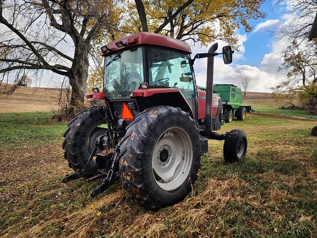 Image of Case IH MX120 equipment image 4