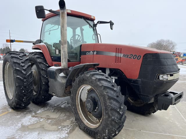 Image of Case IH MX200 equipment image 2