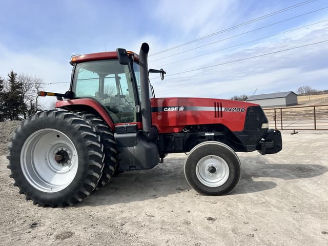 Image of Case IH MX200 equipment image 3
