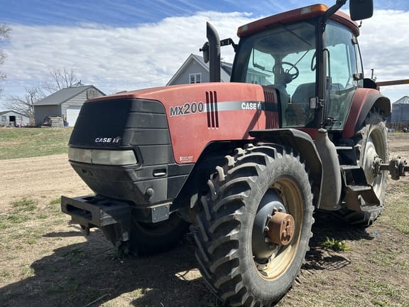 2001 Case IH MX200 Equipment Image0