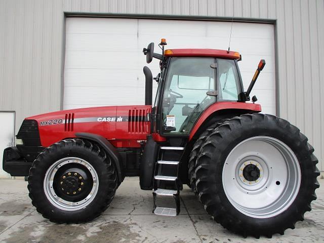 Image of Case IH MX200 equipment image 2