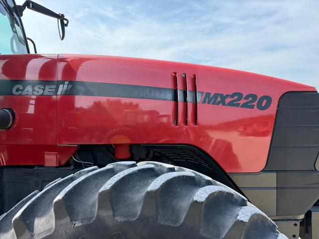 Image of Case IH MX220 equipment image 3