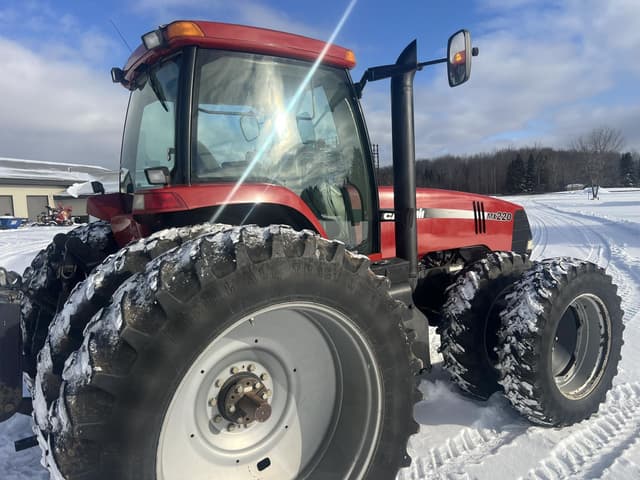 Image of Case IH MX220 equipment image 3