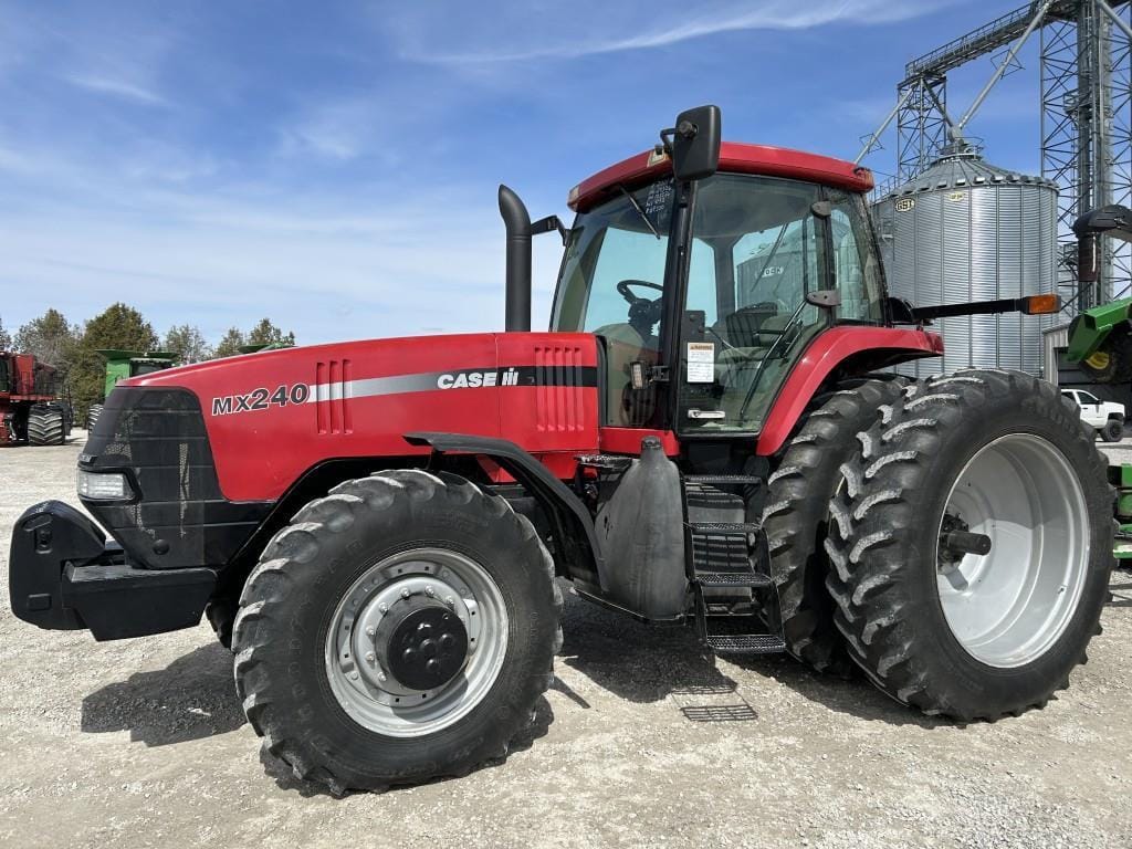 2001 Case IH MX240 Equipment Image0