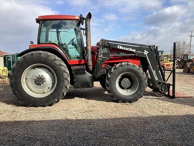 Image of Case IH MX240 equipment image 4