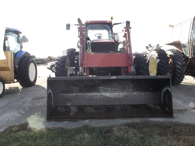 Image of Case IH MX270 equipment image 1