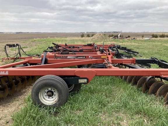 Main image Case IH RMX370