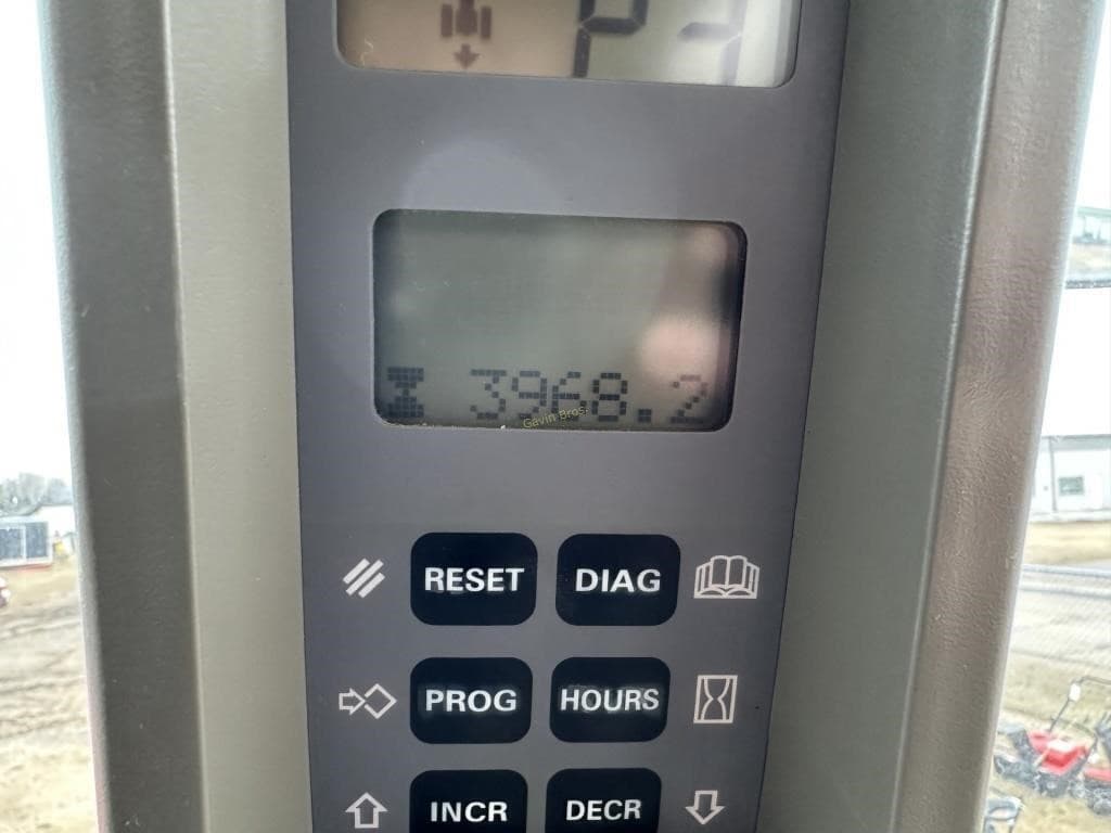 Image of Case IH MX240 Image 1