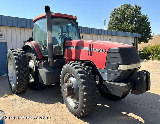 Image of Case IH MX240 equipment image 2