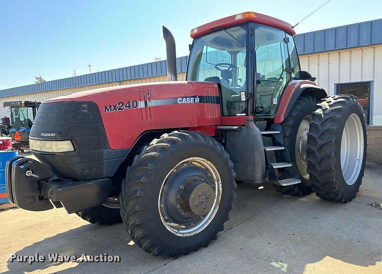 Image of Case IH MX240 Primary image