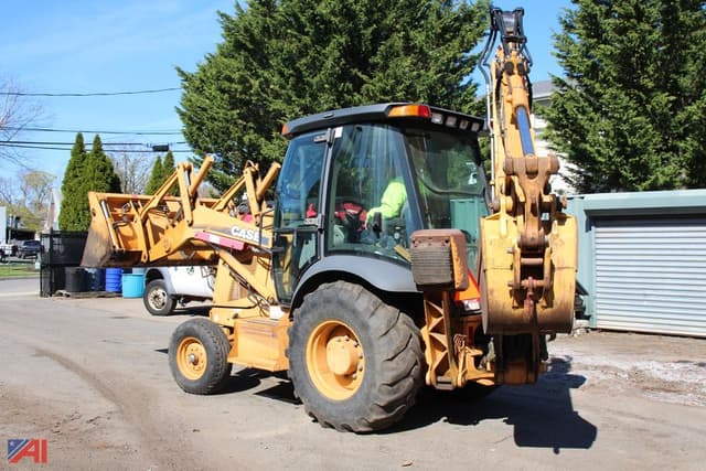 Image of Case 580 Super M equipment image 1