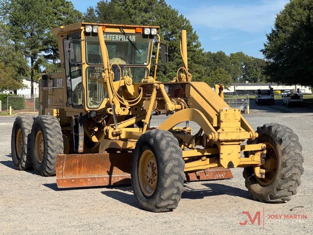 2001 Caterpillar 120H Equipment Image0