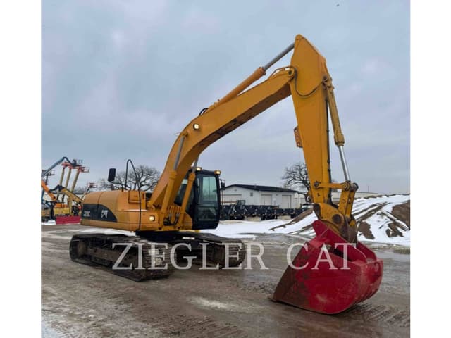 Image of Caterpillar 320CL equipment image 1