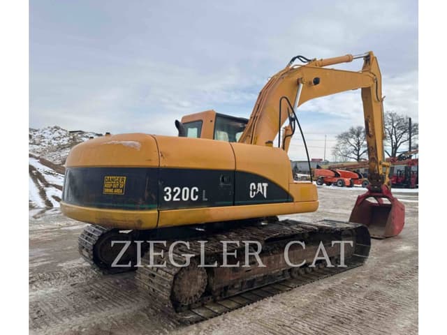 Image of Caterpillar 320CL equipment image 2