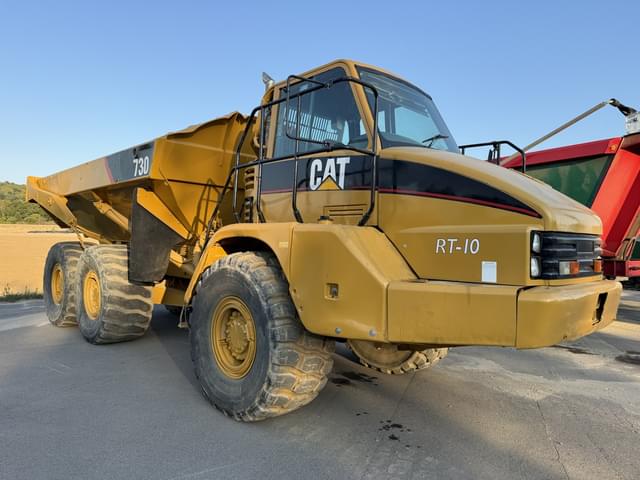 Image of Caterpillar 730 equipment image 3