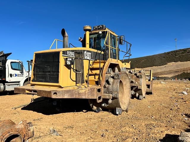 Image of Caterpillar 826G equipment image 3