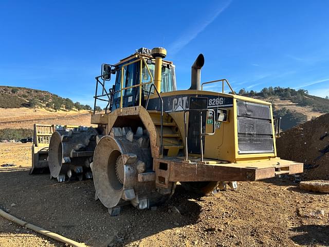 Image of Caterpillar 826G equipment image 2