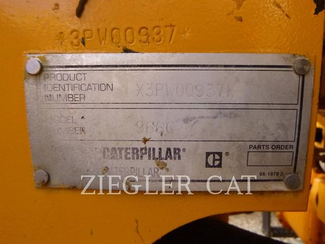 Image of Caterpillar 966G equipment image 2