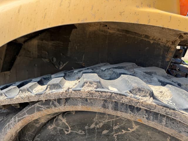 Image of Challenger CH55 equipment image 4