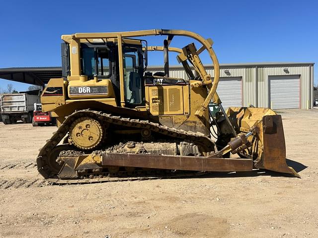 Image of Caterpillar D6R XL equipment image 1