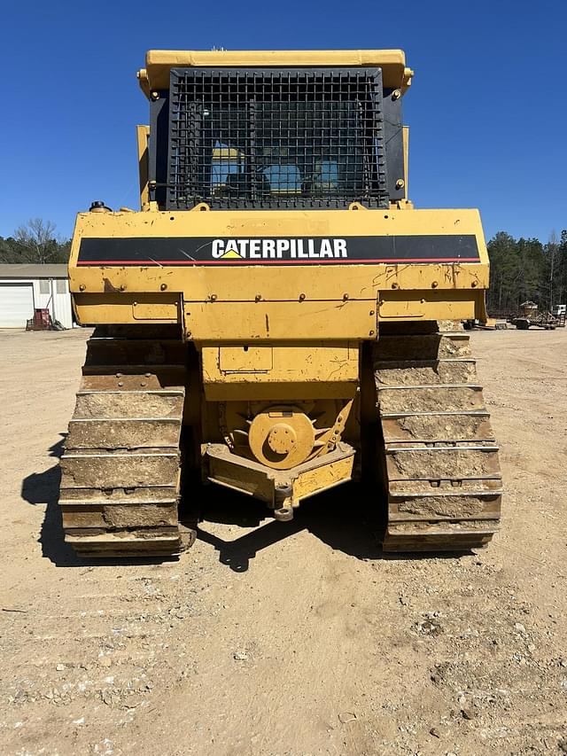 Image of Caterpillar D6R XL equipment image 3