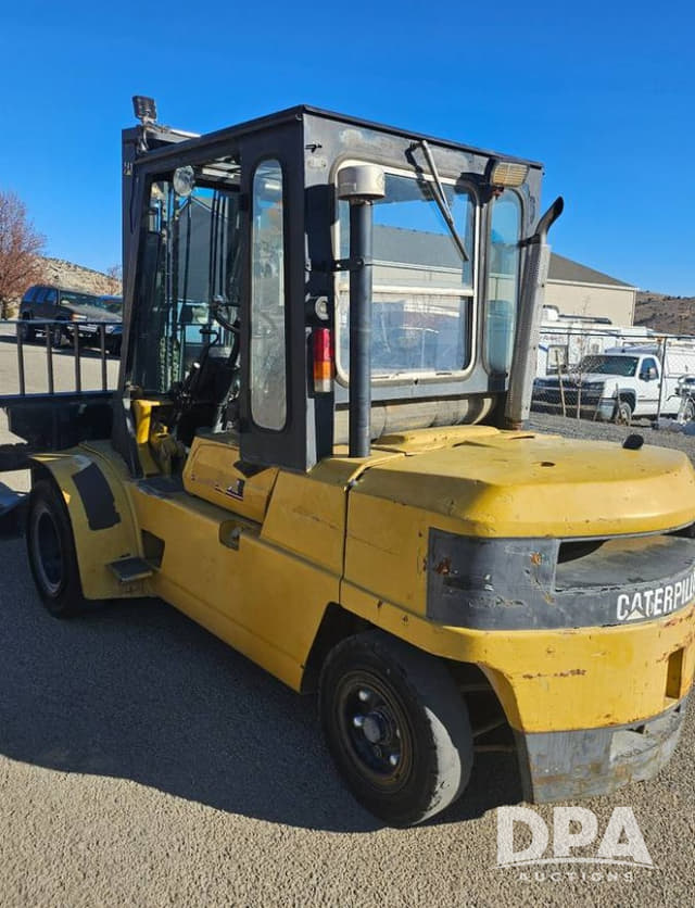 Image of Caterpillar DP50 equipment image 2