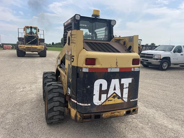 Image of Caterpillar 236 equipment image 3