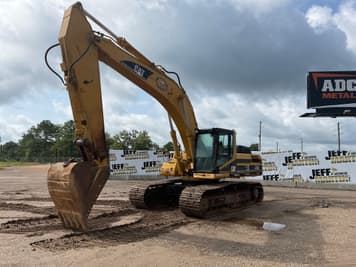 Main image Caterpillar 330B