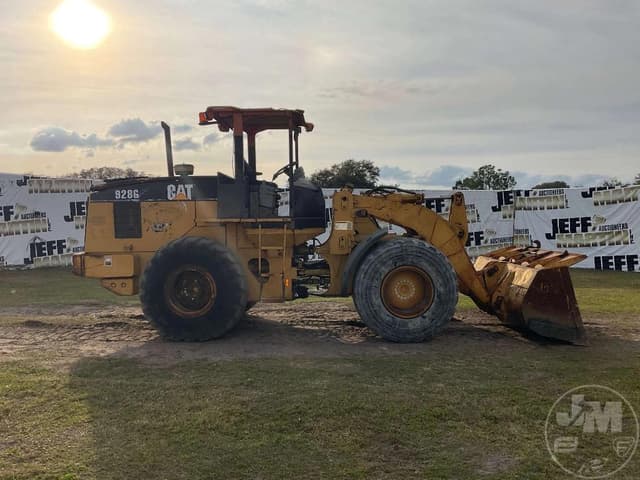 Image of Caterpillar 928G equipment image 3