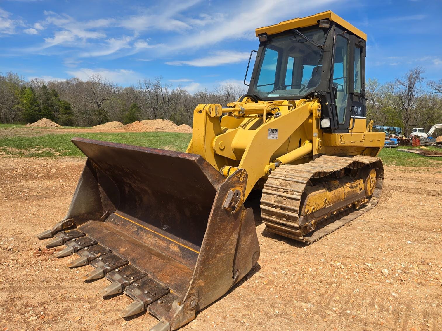 2001 Caterpillar 953C Equipment Image0