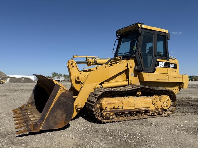 Image of Caterpillar 963C equipment image 2