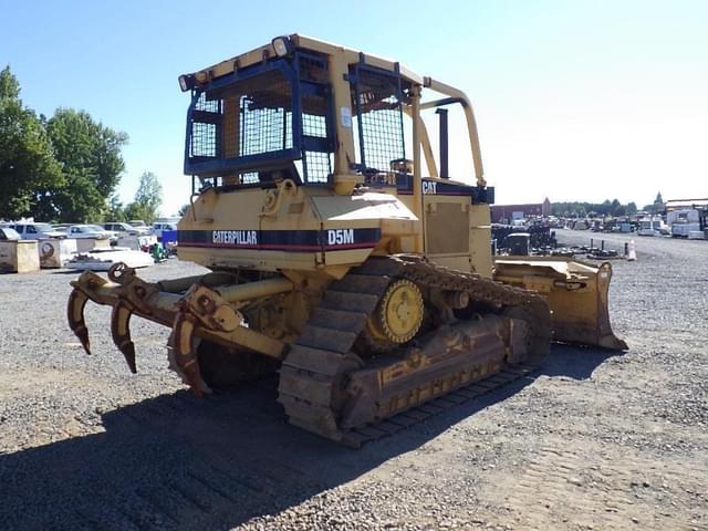 Image of Caterpillar D5MXL equipment image 3