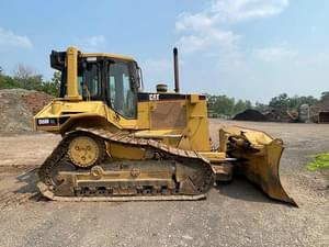 2001 Caterpillar D6M XL Image