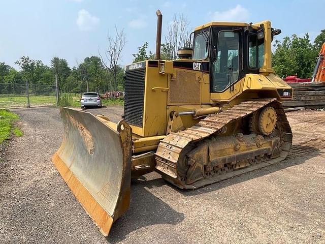 Image of Caterpillar D6M XL equipment image 1