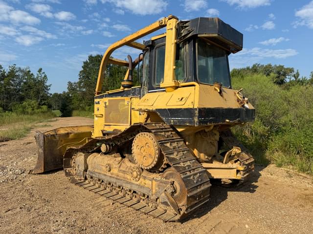 Image of Caterpillar D6M XL equipment image 3