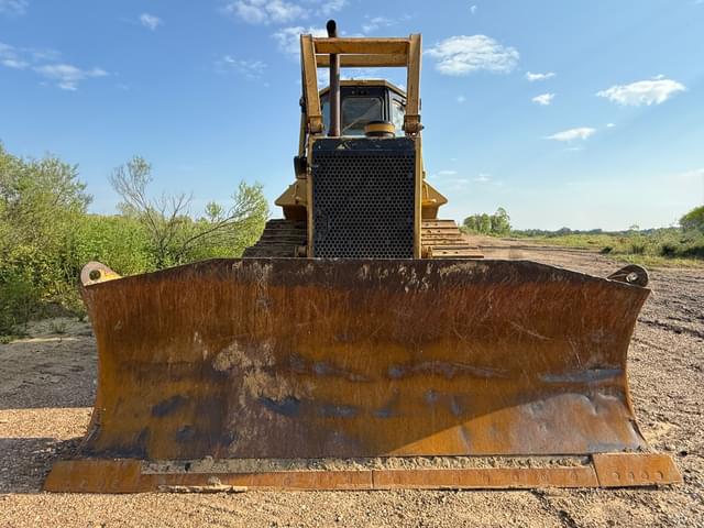 Image of Caterpillar D6M XL equipment image 2