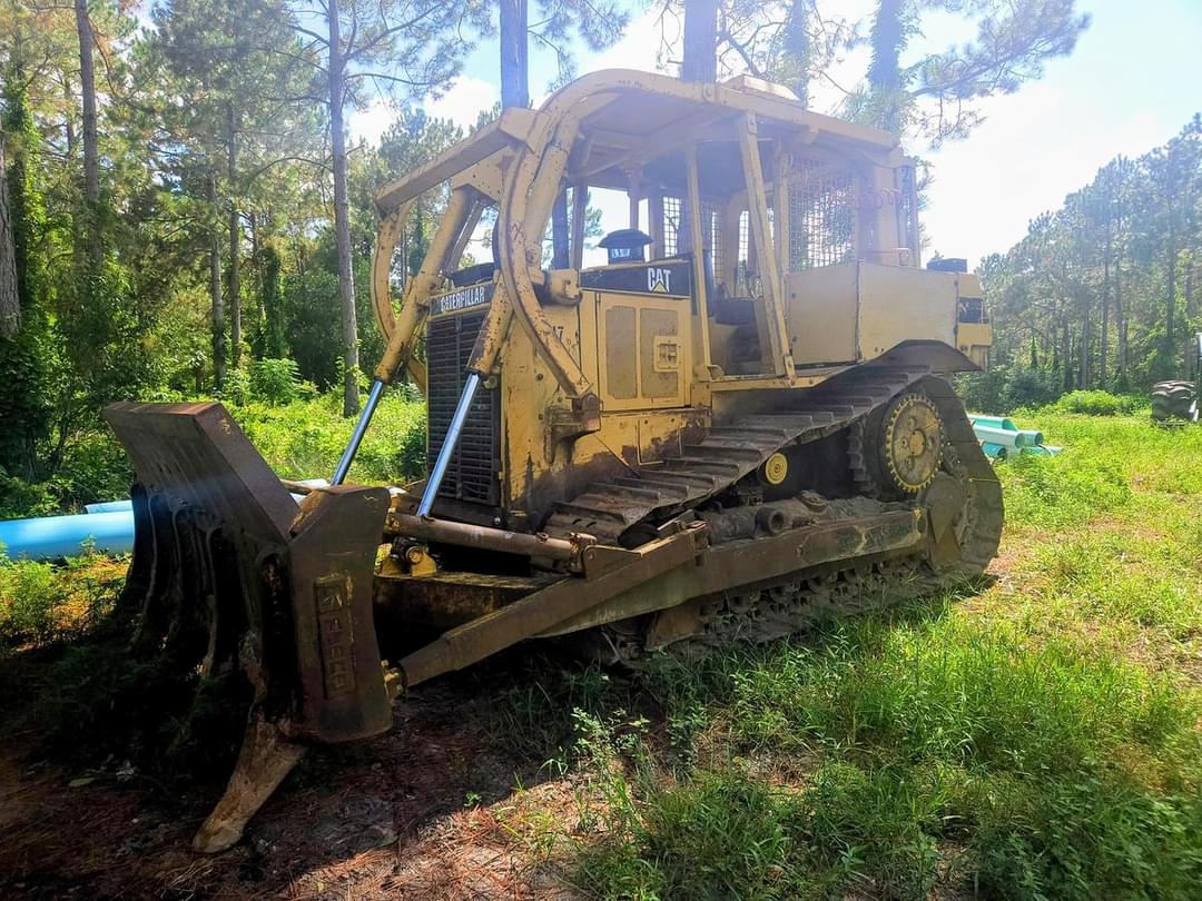 Image of Caterpillar D6R Primary image