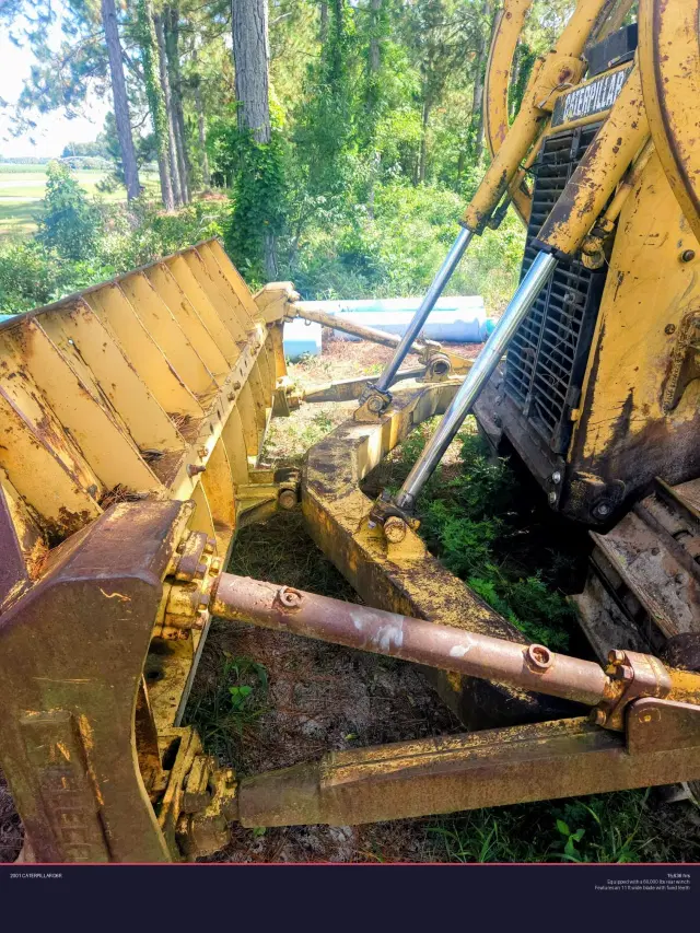 Image of Caterpillar D6R equipment image 3