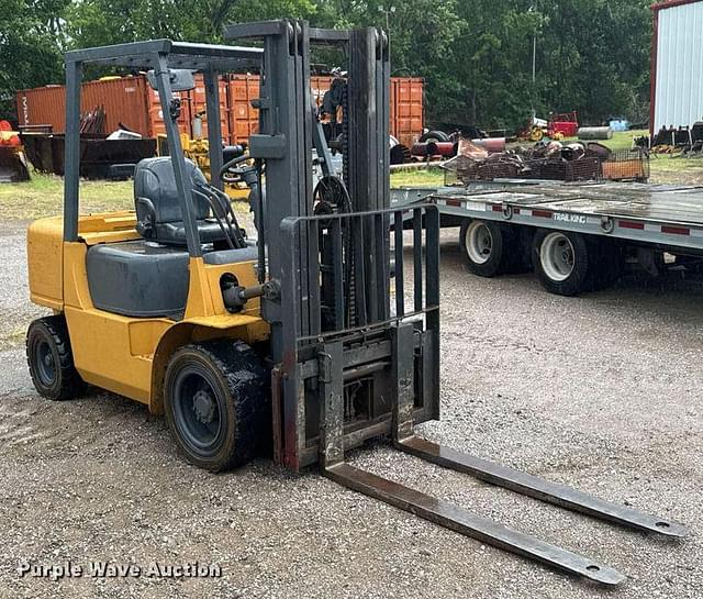Image of Caterpillar GP30K equipment image 2
