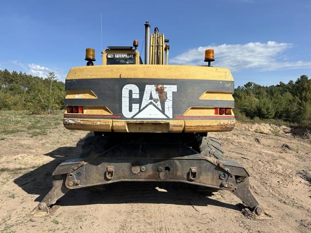 Image of Caterpillar M320 equipment image 3