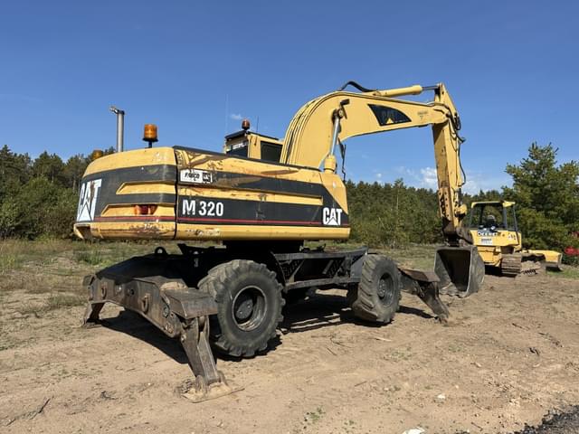 Image of Caterpillar M320 equipment image 4